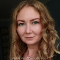 Олена Ощепкова