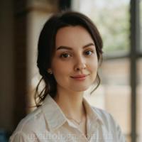 Анна Лозінська