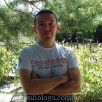 Роман Самков
