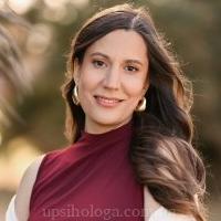 Алла Володимирівна Романенко