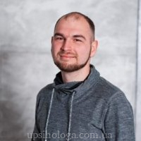 Денис Ковальов
