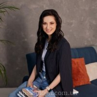 Олександра Важненко